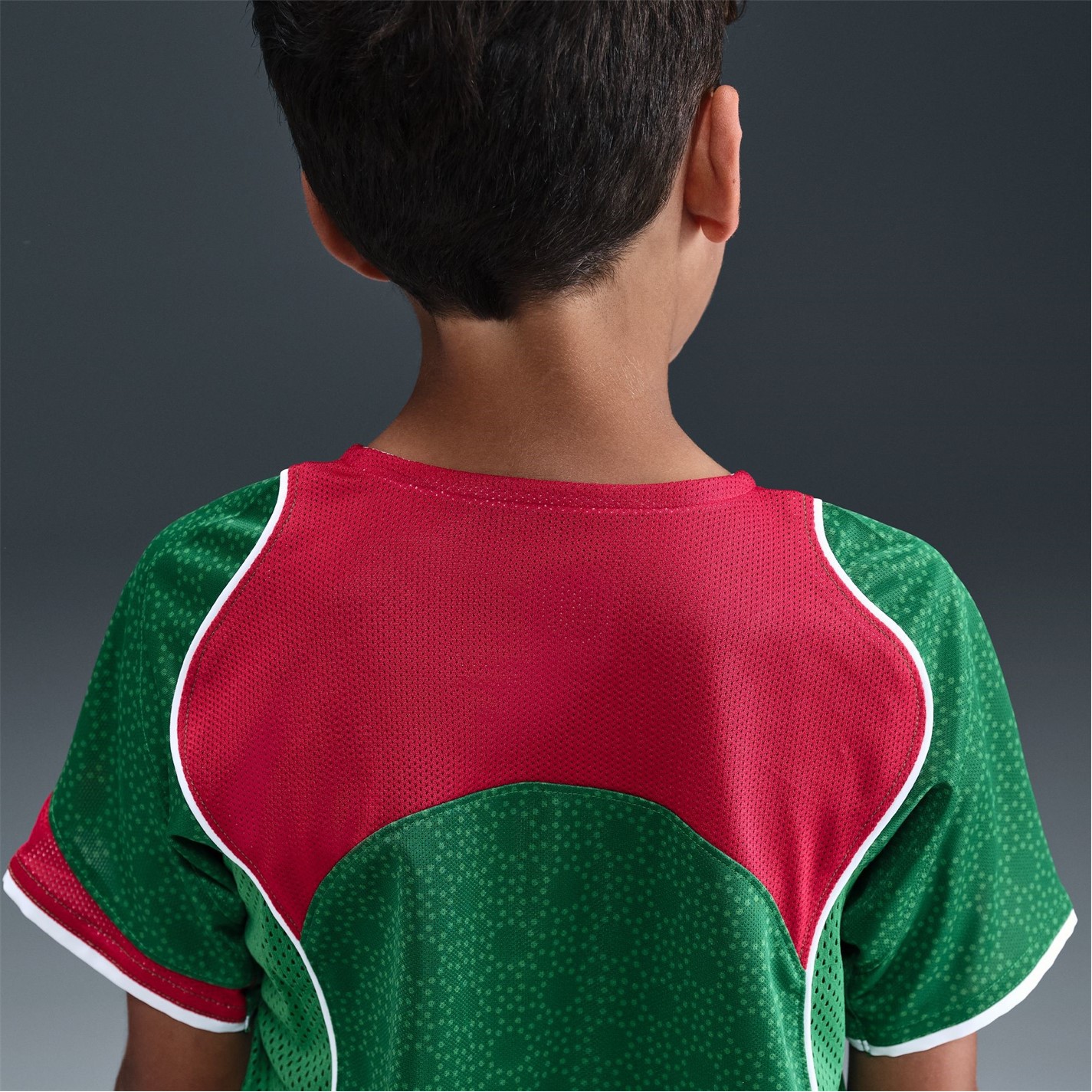 Tričko Nike Green 8694493 Total 90 Energy Shirt Juniors - 3