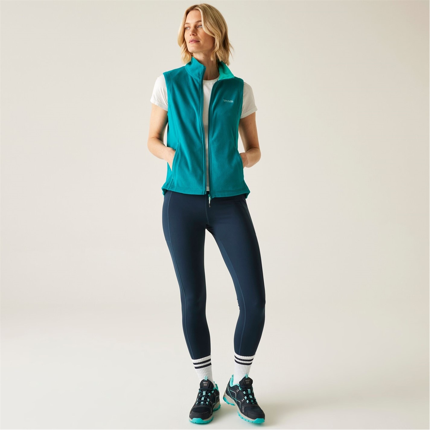 Vesta Regatta Exotic Plume (Turquoise) 2006076