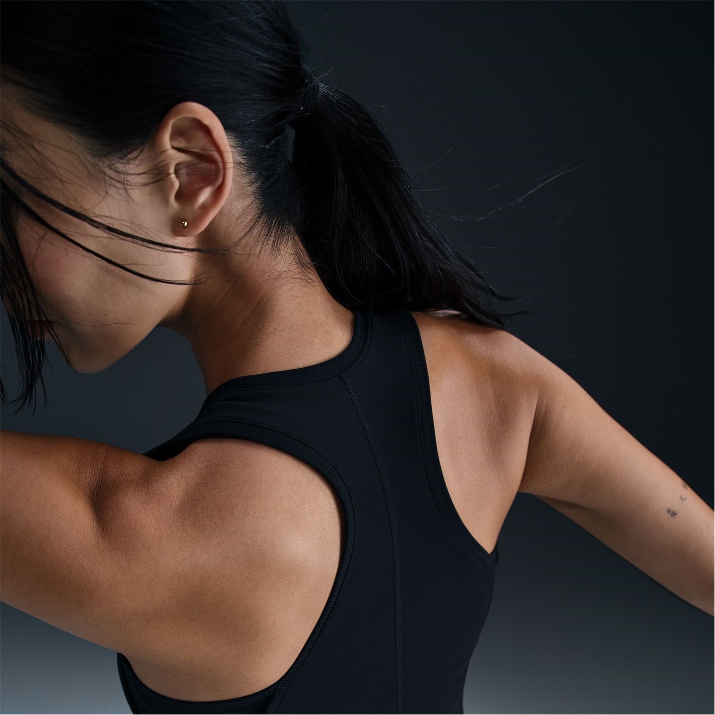 Nike Victory Women's Tennis Tank - 9