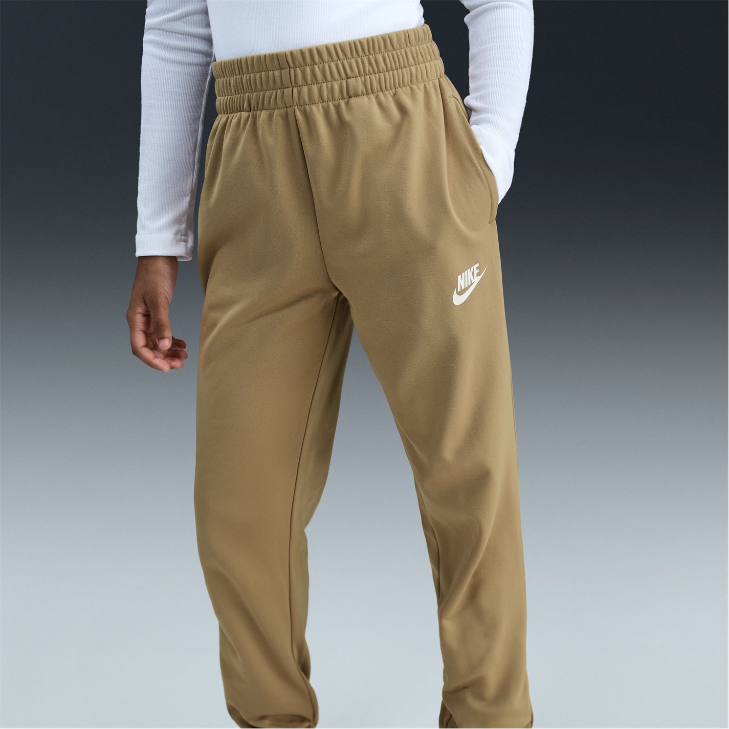 Nike NSW Poly Tracksuit Juniors - 9