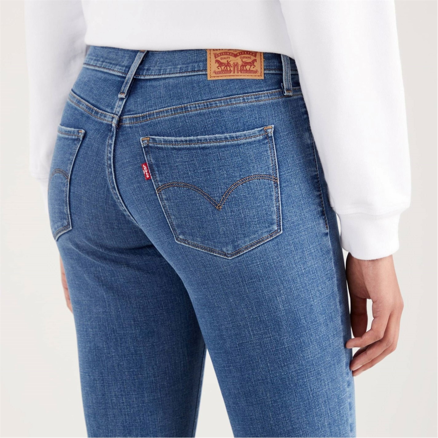 Levis 314 Shaping Straight Jeans - 5