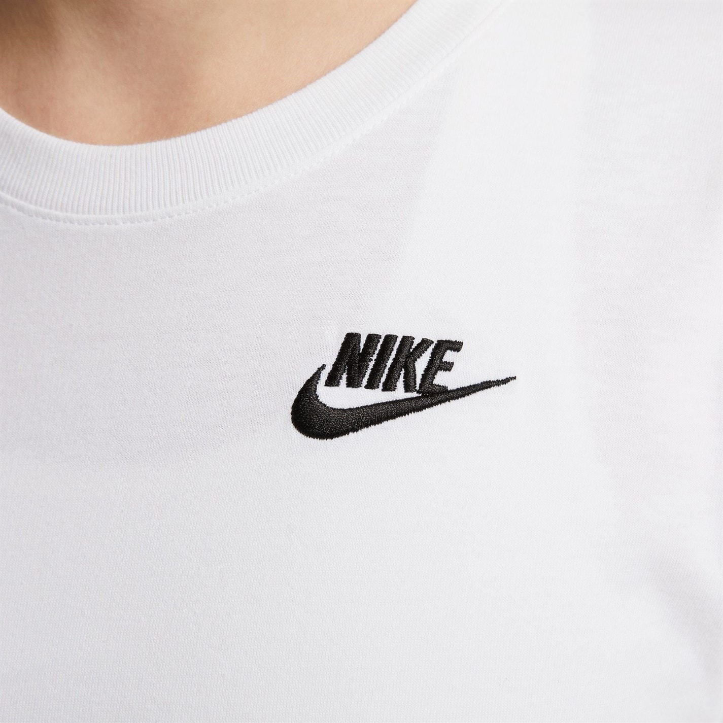 Nike Sportswear Women's Club T-Shirt - 4