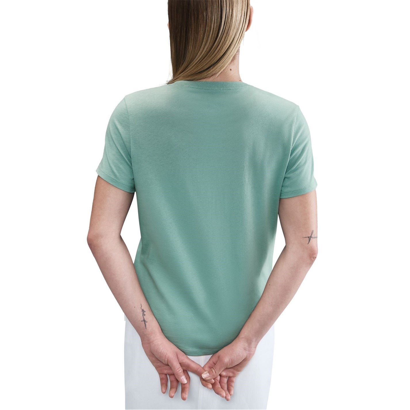 Nike Sportswear Women's Club T-Shirt - 2