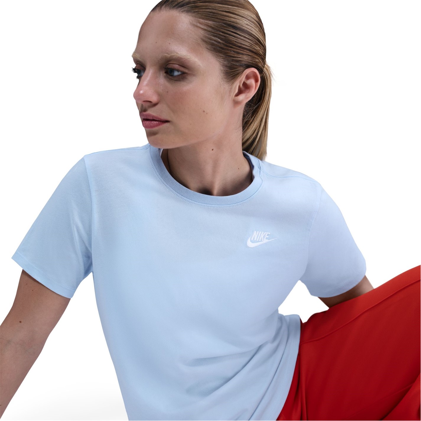 Nike Sportswear Women's Club T-Shirt - 5