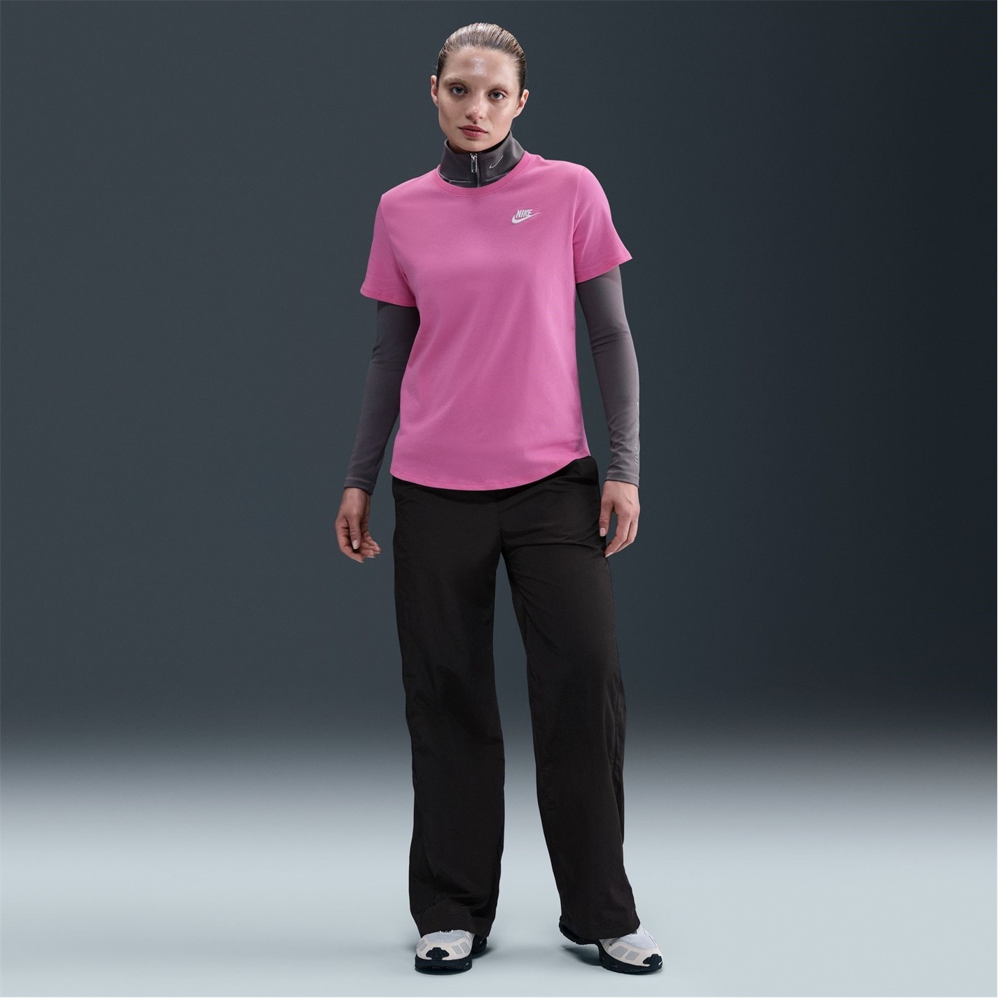 Nike Sportswear Women's Club T-Shirt - 7