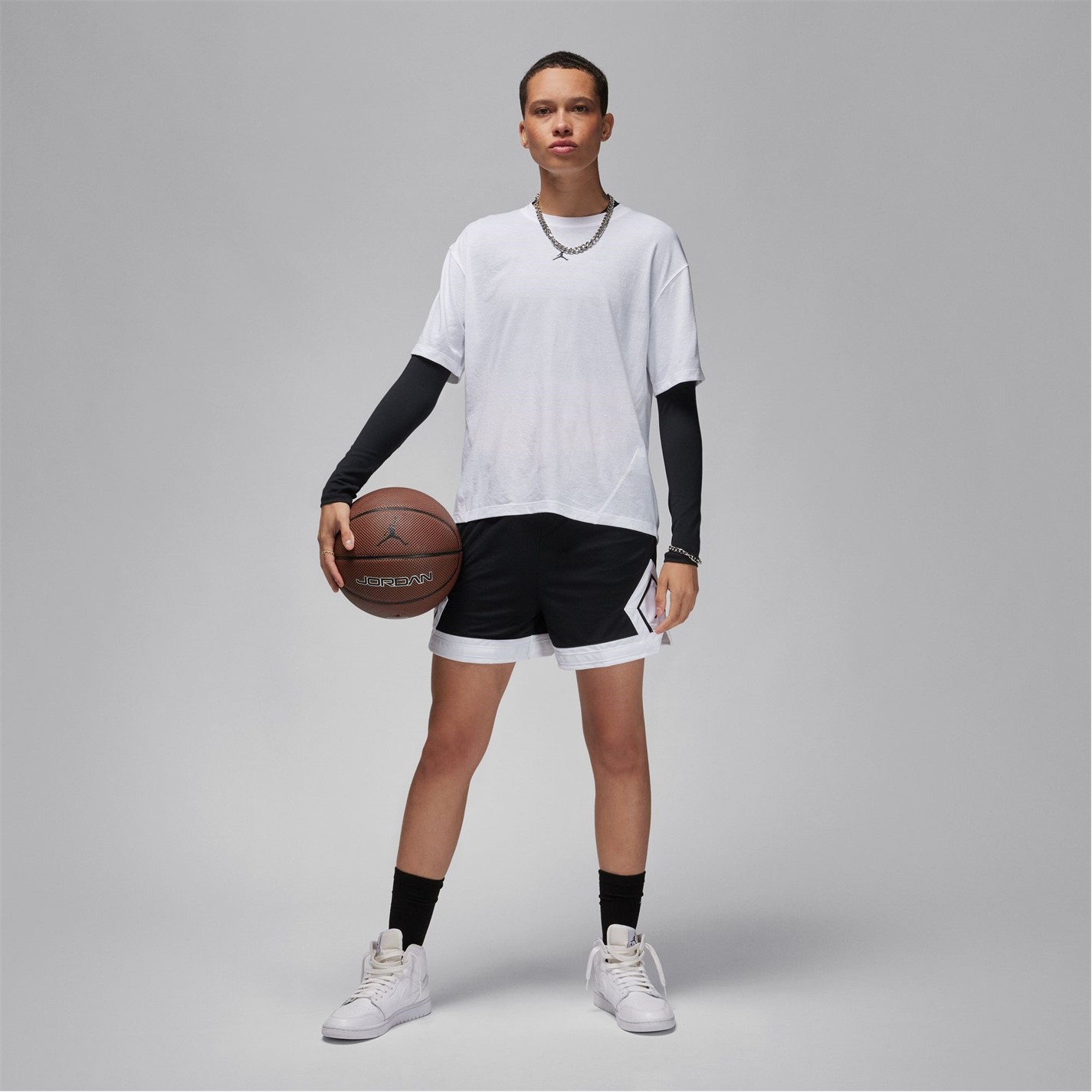 Nike Sport Women's Diamond Short-Sleeve Top - 5