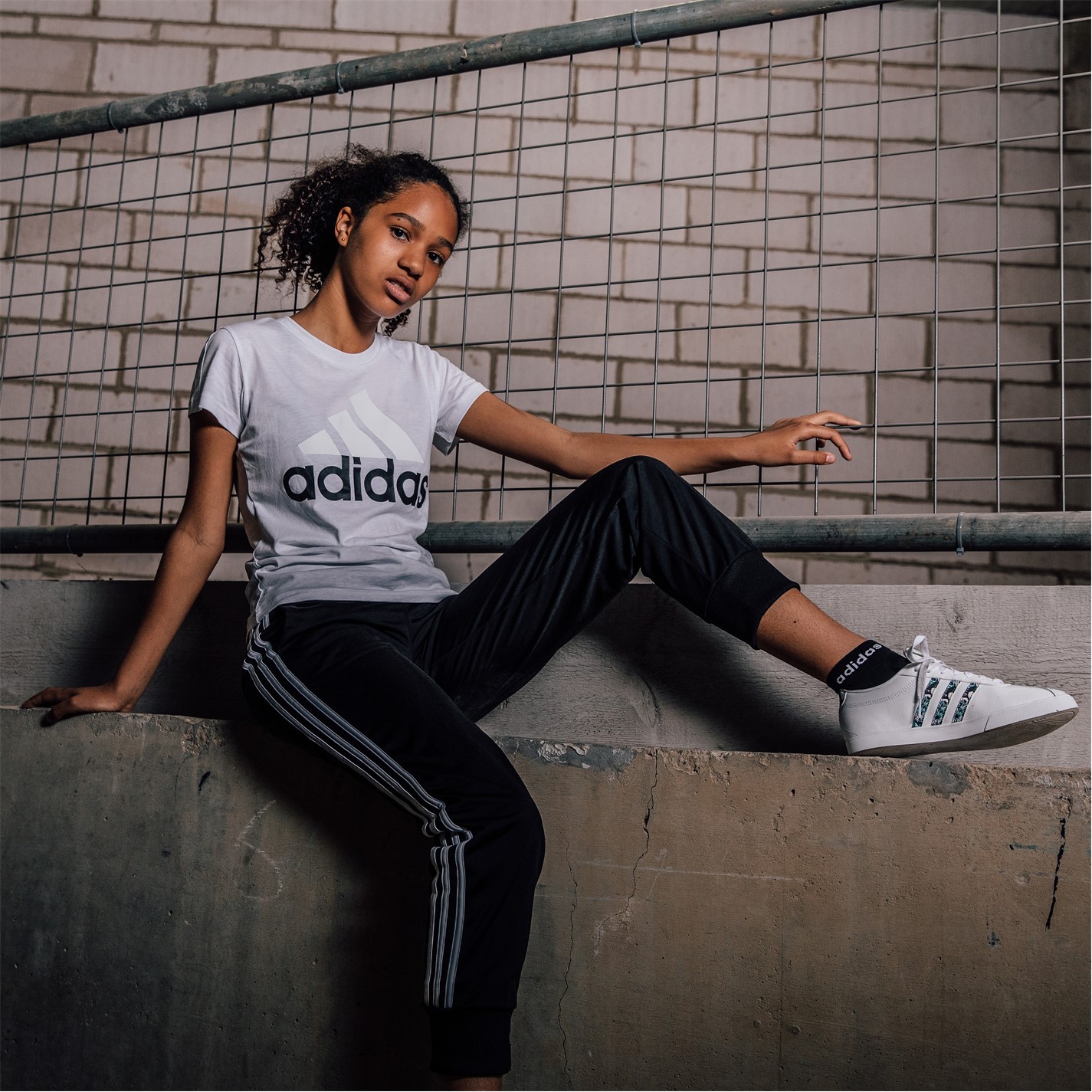 adidas Womens 3-Stripes Pants Slim - 9