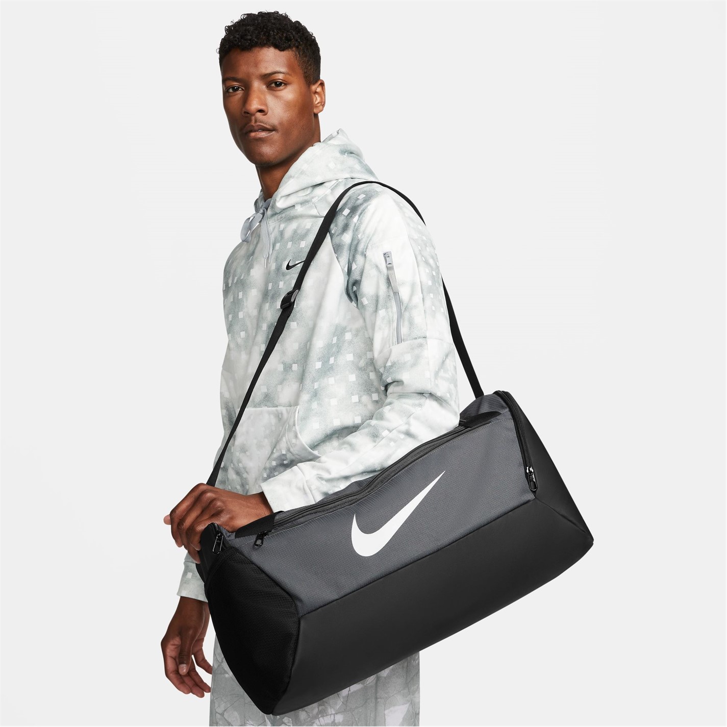 Nike Brasilia S Training Duffel Bag (Small) - 10