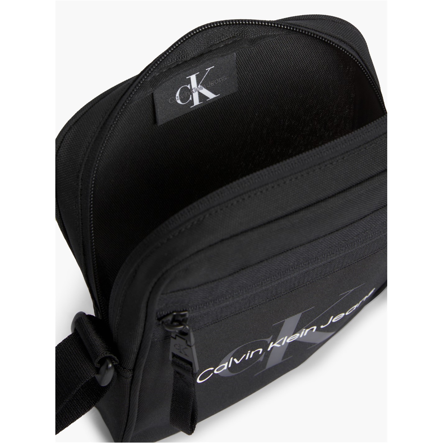 Calvin Klein Jeans Essential Reporter bag - 3