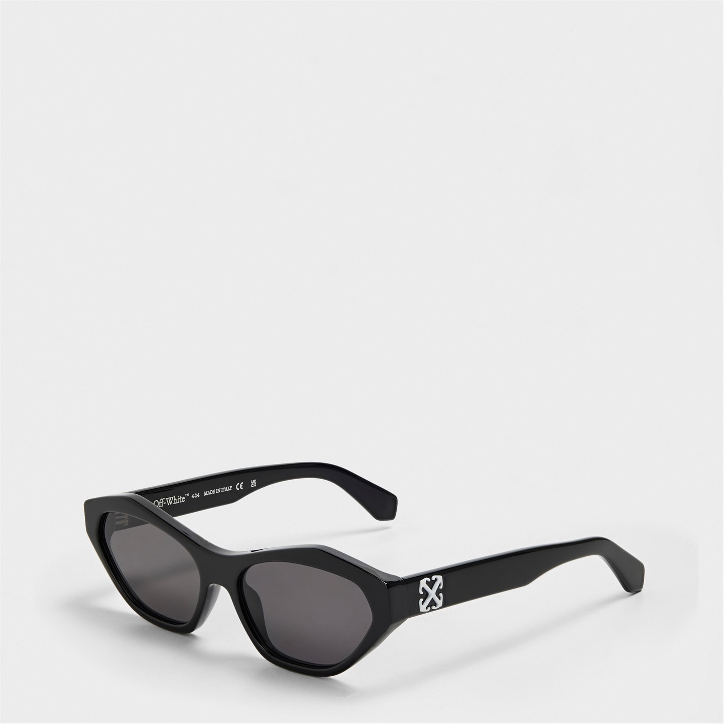 OFF WHITE Black 4921906