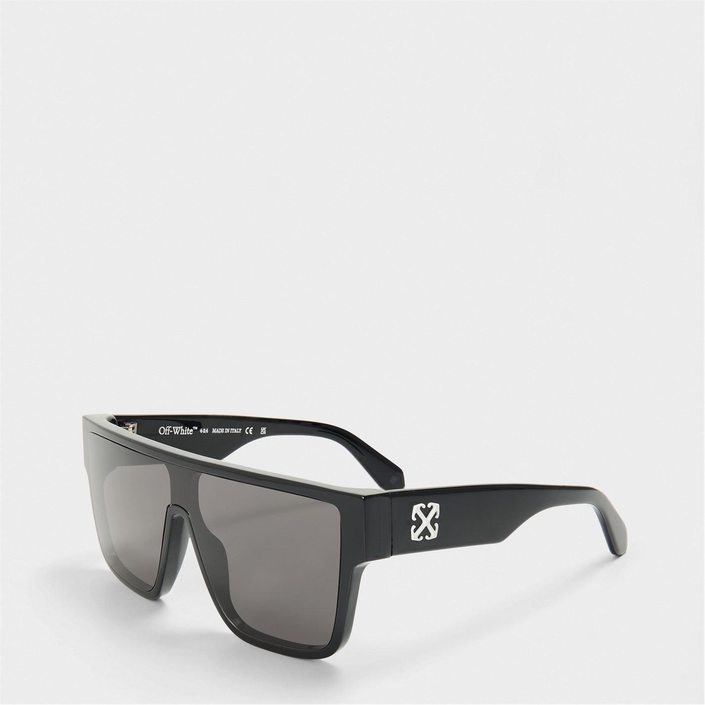 OFF WHITE Black 4394739