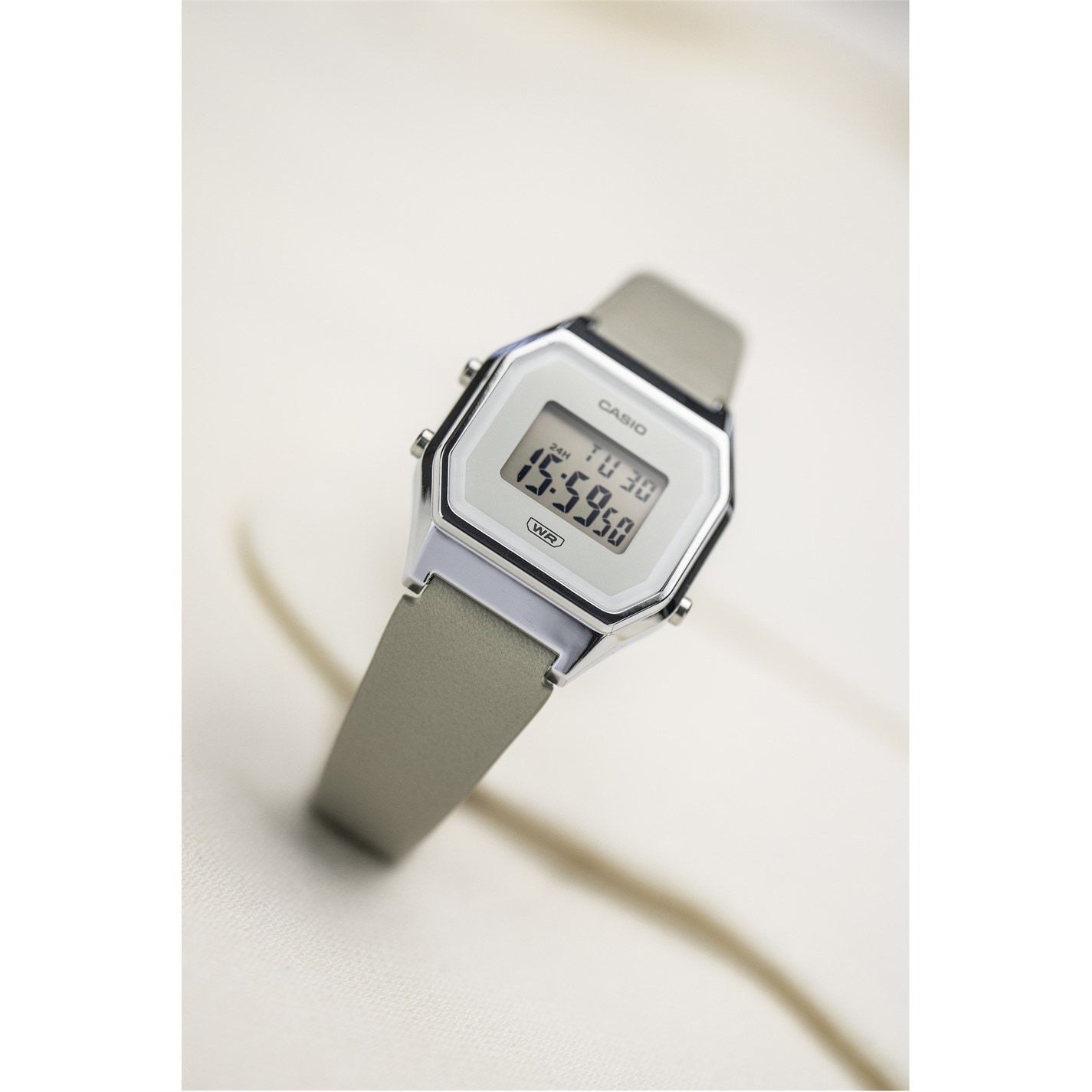 Casio Casio Vintage LA-680WEG - 2