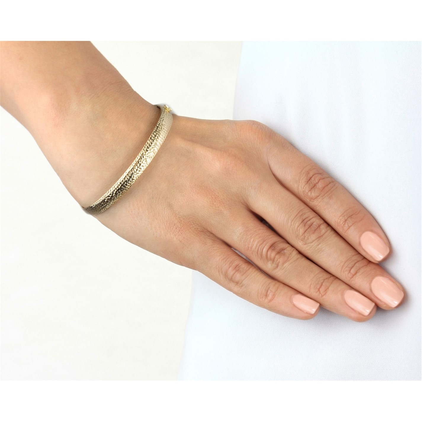Be You 9ct Gold Diamond Cut Bangle - 2
