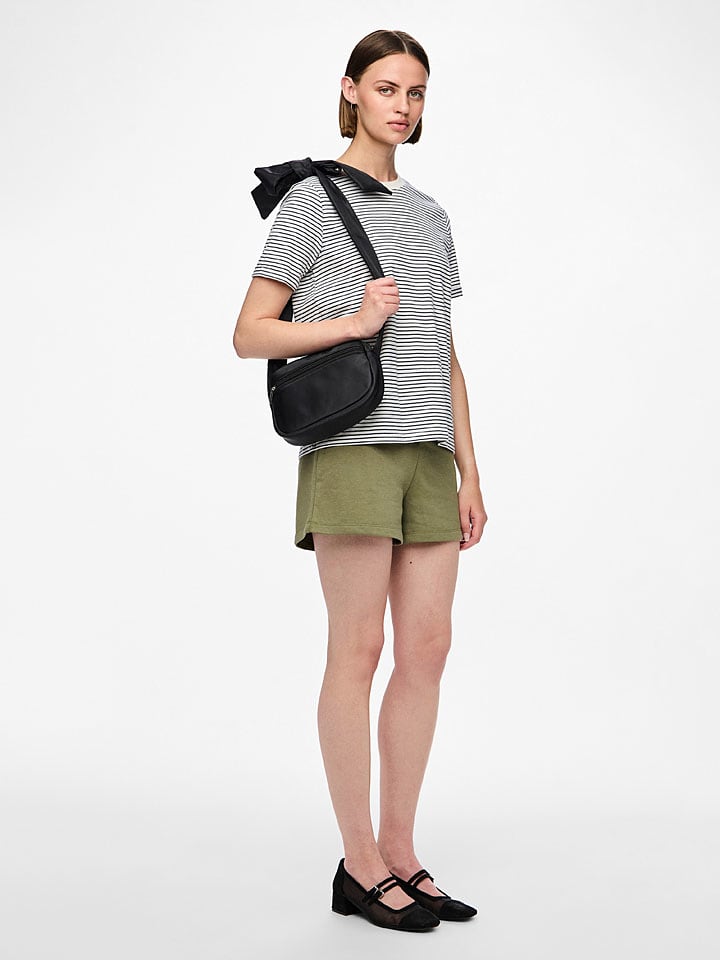 Kraťasy Pieces Oliv 2499993 Sweatshorts "Chilli" in Oliv - 5