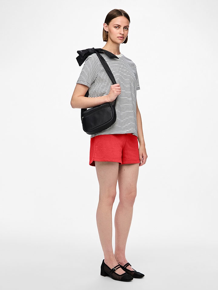 Kraťasy Pieces Rot 3571064 Sweatshorts "Chilli" in Rot - 5