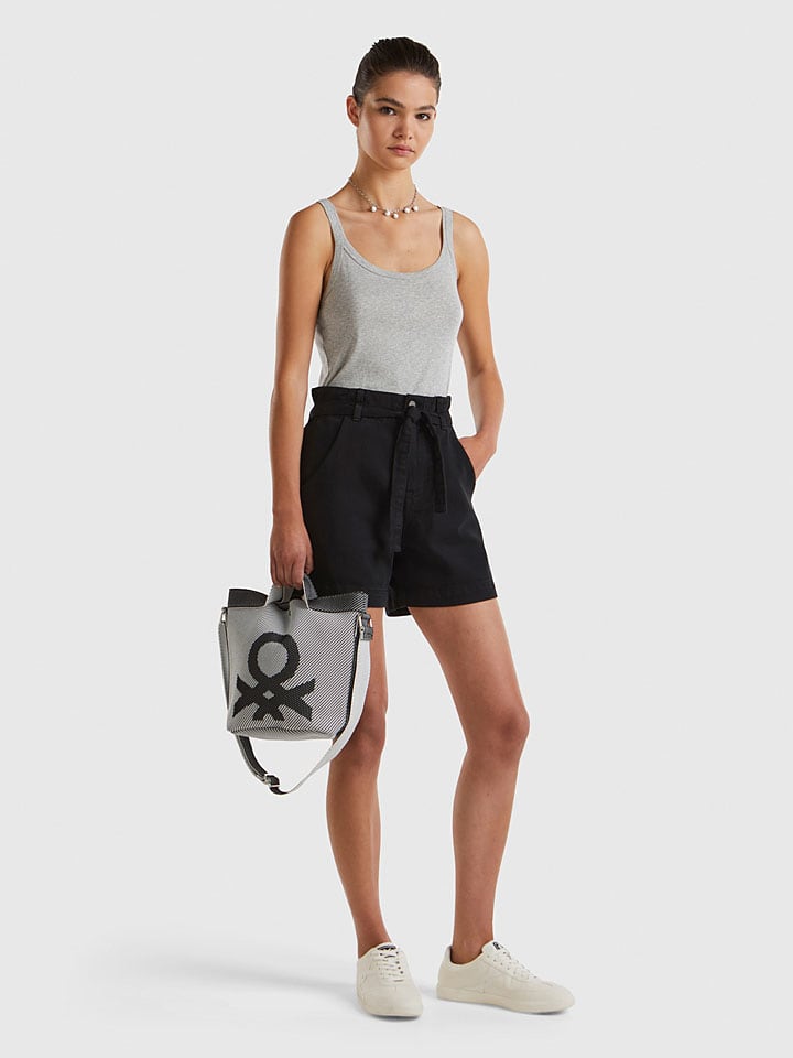 Kraťasy Benetton Schwarz 423874 Jeans-Shorts in Schwarz - 3