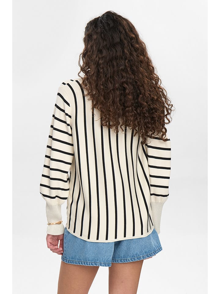 NÜMPH Creme/ Schwarz 6273124 Pullover in Creme/ Schwarz - 2