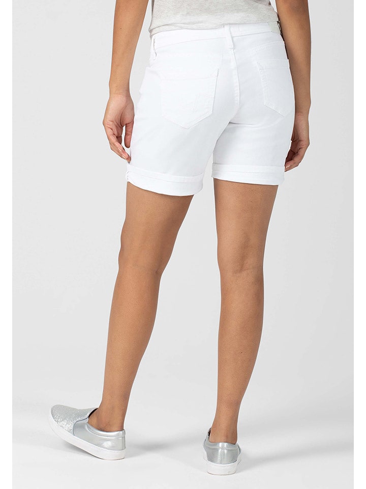 Kraťasy Timezone Weiß 5062584 Shorts in Weiß - 2