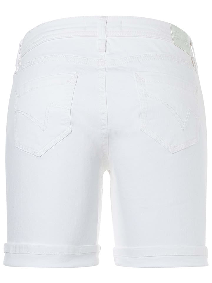 Kraťasy Timezone Weiß 5062584 Shorts in Weiß - 5