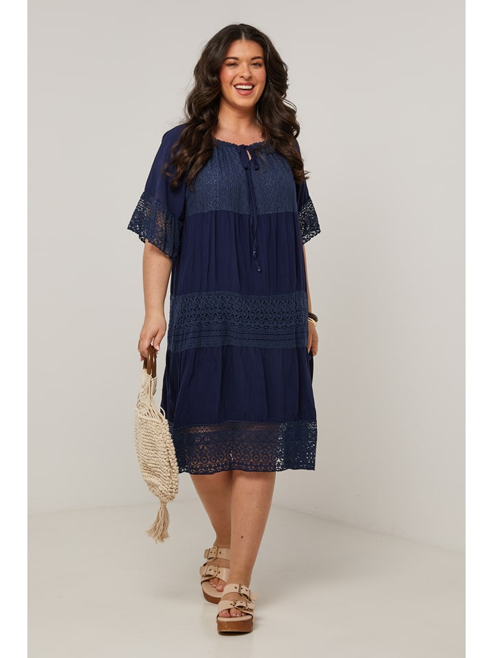 Šaty Curvy Lady Dunkelblau 1048859
