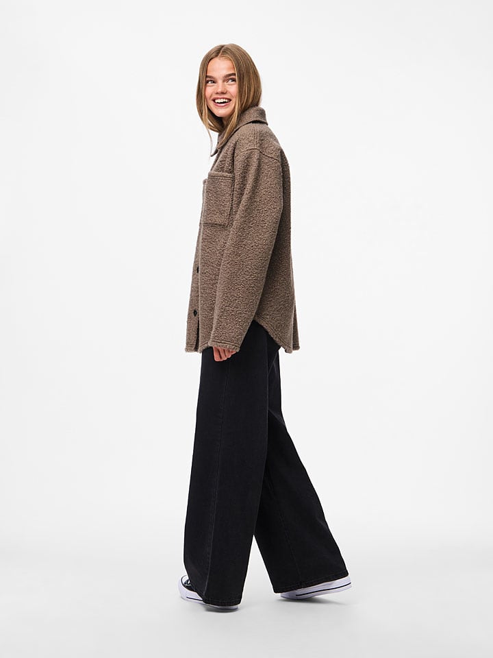 Dámska bunda Pieces Camel 7945528 Teddyjacke "Pcnadia" in Camel - 3