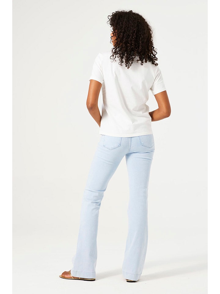 Dámske rifle Garcia Hellblau 543956 Jeans - Flared fit - in Hellblau - 2