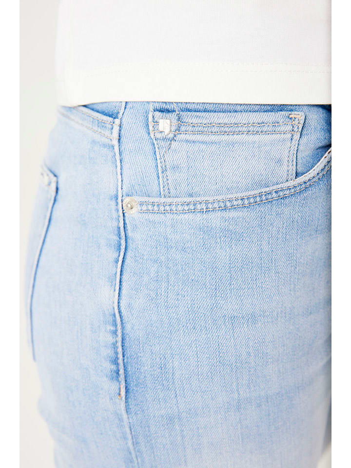 Dámske rifle Garcia Hellblau 294015 Jeans - Flared fit - in Hellblau - 4