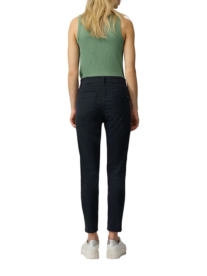 Dámske rifle s.Oliver Dunkelblau 3800279 Jeans - Slim fit - in Dunkelblau - 2