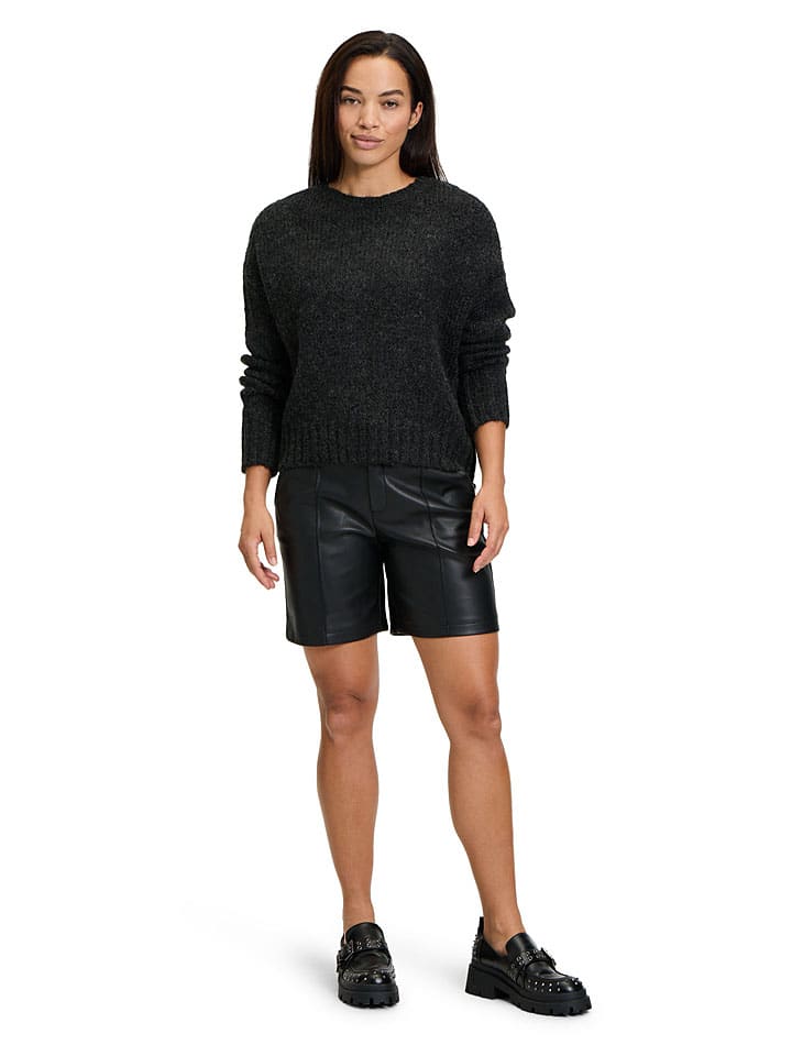 Sveter CARTOON Schwarz 3913008 Pullover in Schwarz - 3