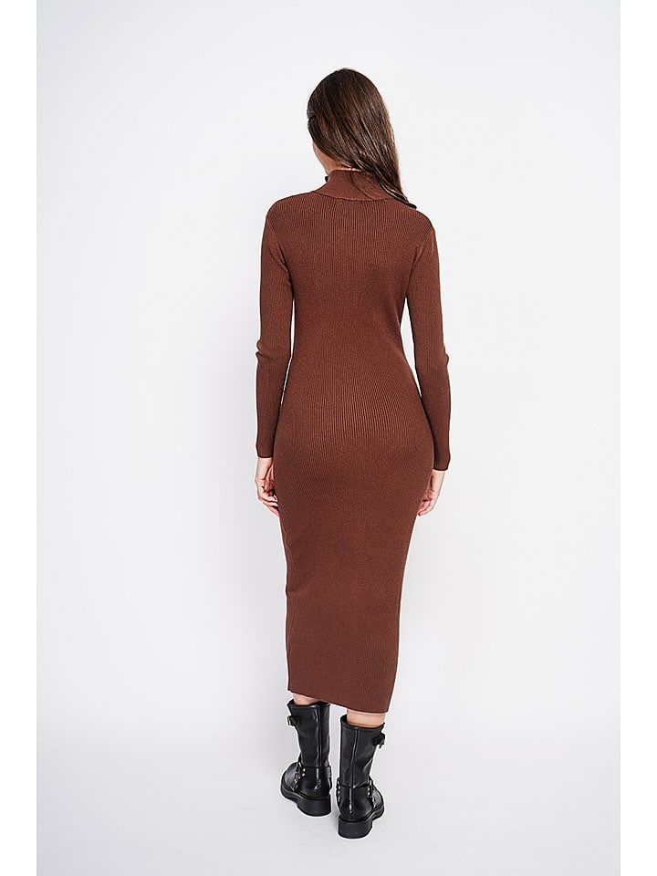 Šaty ASSUILI Braun 5990202 Strickkleid in Braun - 4
