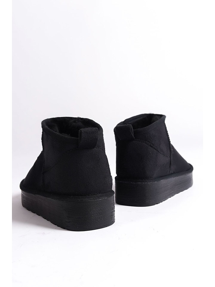 Boty trendyol Schwarz 9664882 Ankle-Boots in Schwarz - 2