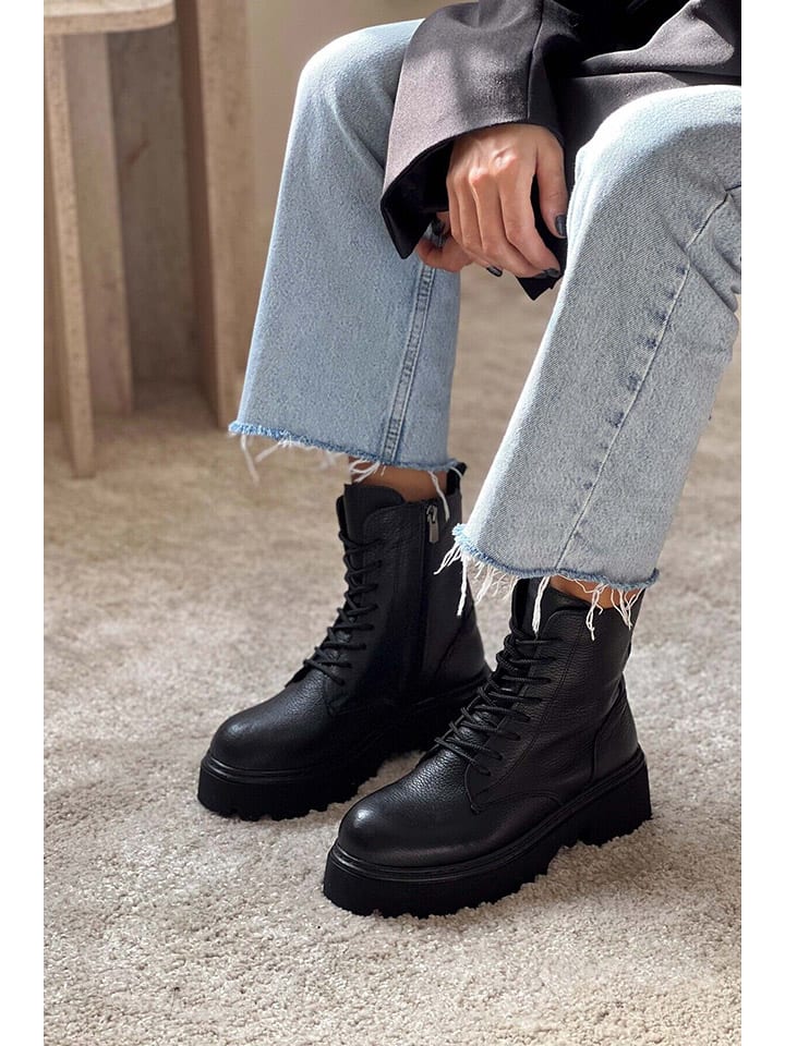 Kozačky trendyol Schwarz 9270780 Leder-Stiefeletten in Schwarz - 4