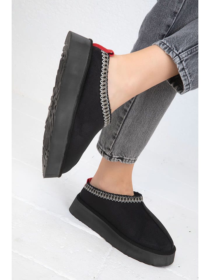 Boty trendyol Schwarz 4372705 Ankle-Boots in Schwarz - 3