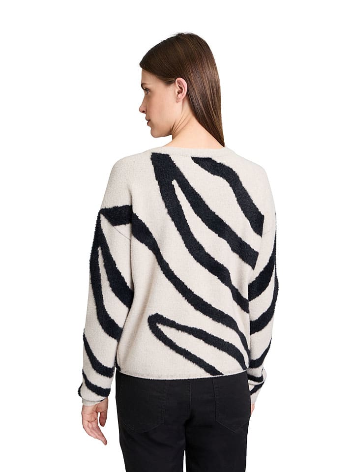 Sveter BETTY & CO Creme/ Schwarz 1436833 Pullover in Creme/ Schwarz - 2