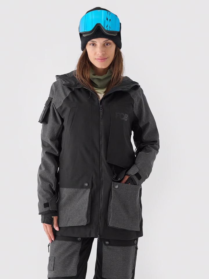 Dámska bunda 4F Schwarz 9290804 Ski-/ Snowboardjacke in Schwarz - 1