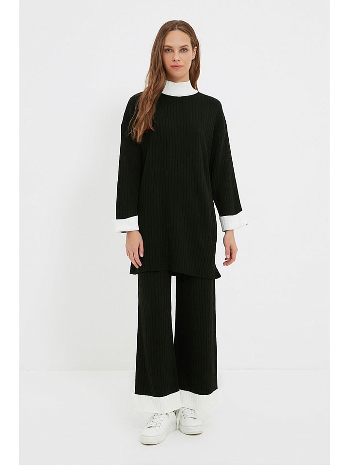 Sveter trendyol Schwarz 8870739 2tlg. Outfit in Schwarz - 1