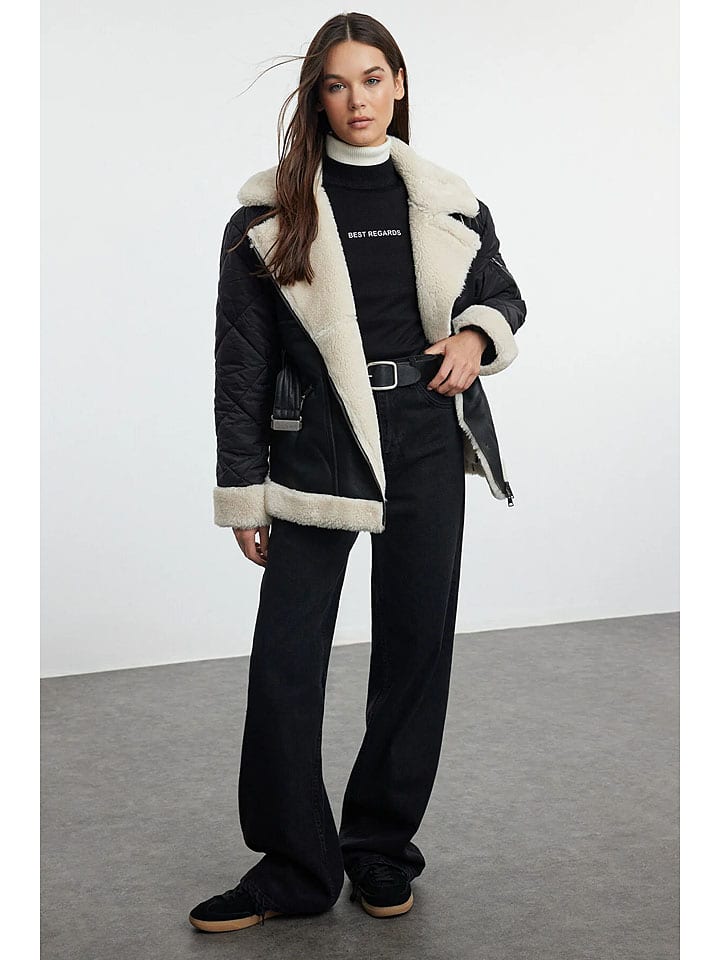 Dámska bunda trendyol Schwarz 8606005 Kunstlederjacke in Schwarz - 1