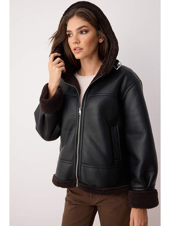 Dámska bunda trendyol Schwarz 1795141 Kunstlederjacke in Schwarz - 2