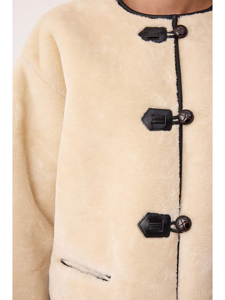 Dámska bunda trendyol Beige 6491749 Teddyjacke in Beige - 3