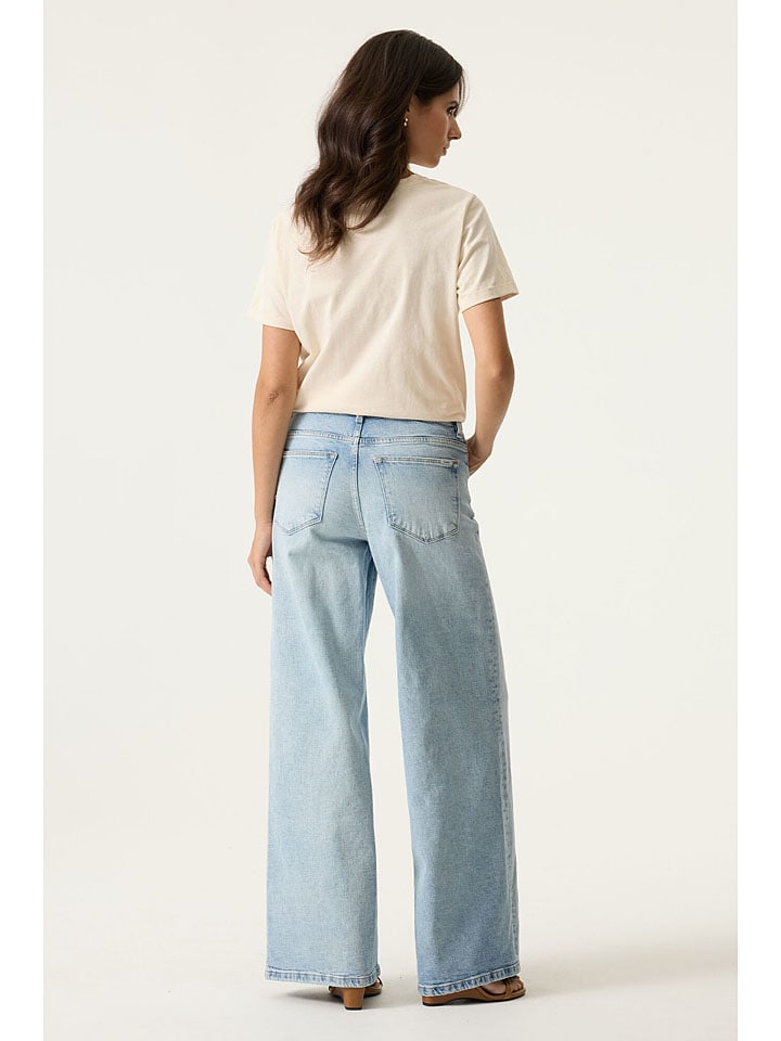 Tričko Garcia Creme 9278498 Shirt in Creme - 2
