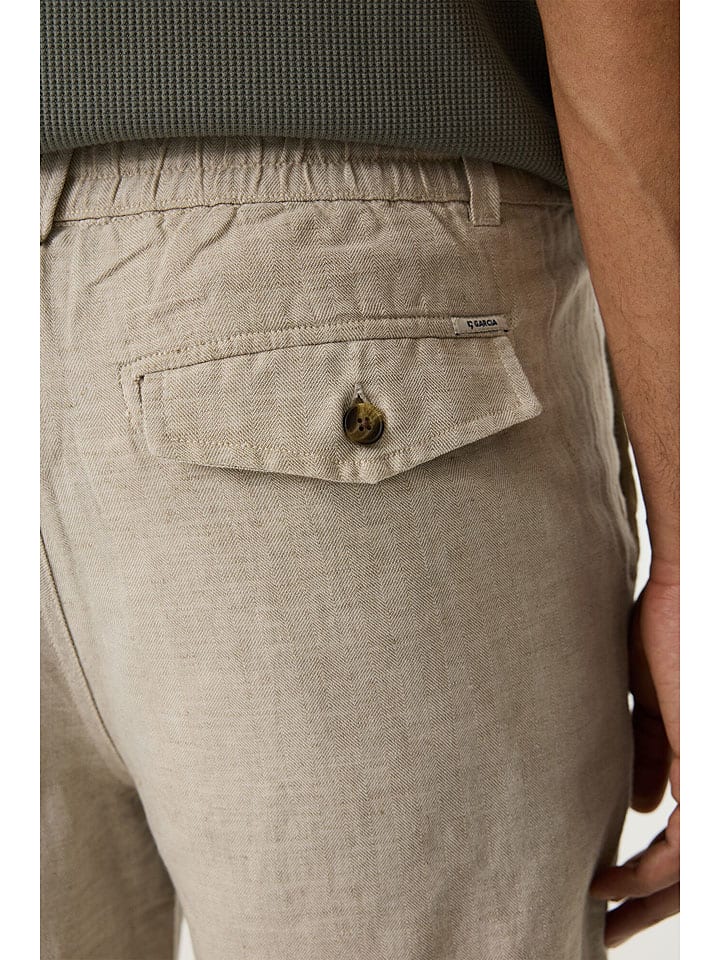 Kraťasy Garcia Beige 4429847 Shorts in Beige - 3