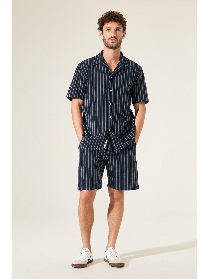 Kraťasy Garcia Dunkelblau 2724569 Shorts in Dunkelblau - 4
