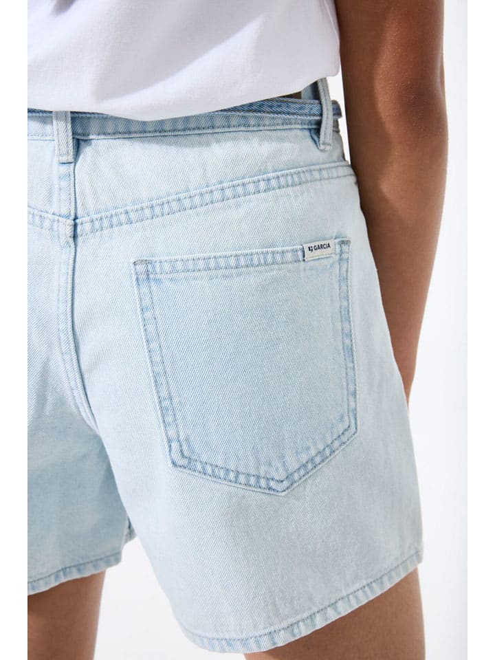 Kraťasy Garcia Hellblau 5452740 Jeans-Shorts "Qiara" in Hellblau - 4