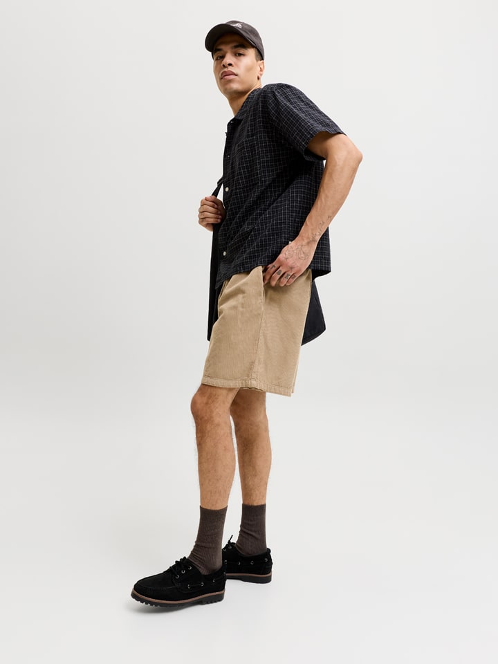 Kraťasy Jack & Jones Beige 2617648 Cordbermudas "Bill" in Beige - 2