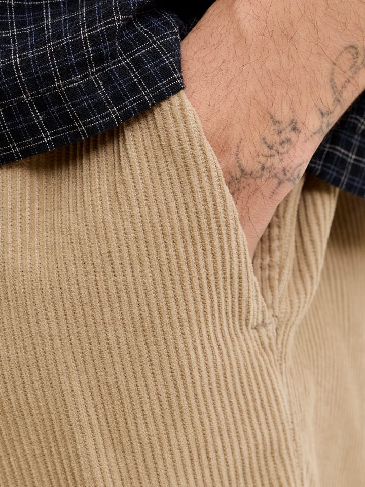 Kraťasy Jack & Jones Beige 2617648 Cordbermudas "Bill" in Beige - 5